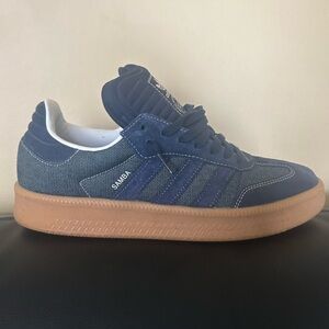 adidas Samba Low Denim Sneaker in Navy with Gum Sole